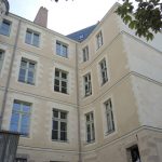 restauration-achevees-des-toitures-et-des-facades-sur-cour-au-86-quai-de-la-fosse-nantes-chantier-suivi-par-antak-architectes-du-patrimoine