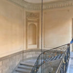 nacre-patrimoine-cage-escalier-renovee-hotel-particulier-terrier-de-santans-besancon-travaux-acheves