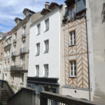 10-rue-neuve-des-capucins-facade-pan-de-bois-renove-alain-bacon-ab-architecte