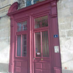 atelier-trente-refection-peinture-porte-cochère-et-boiseries-place-de-la-duchesse-anne-1