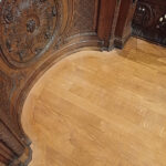 image-du-parquet-des-stalles-de-notre-dame-de-paris-realisé-par-malt-et-bois