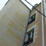 photo_extérieure_de_la_tour_d_escalier_restauree_du_80_rue_joffre_par_l_entreprise_mollat_verdant