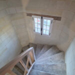 photo_intérieure_de_la_tour_d_escalier_restauree_du_80_rue_joffre_par_l_entreprise_mollat_verdant